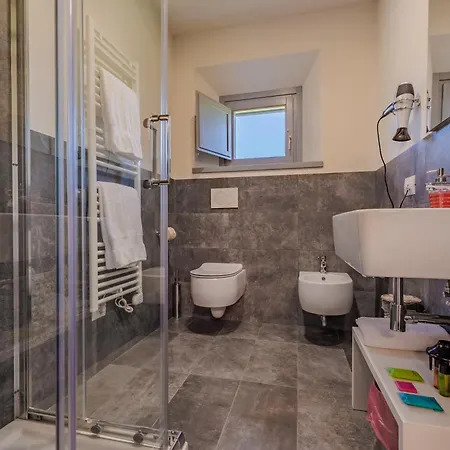 Gospodarstwo agroturystyczne Podere La Doccia *